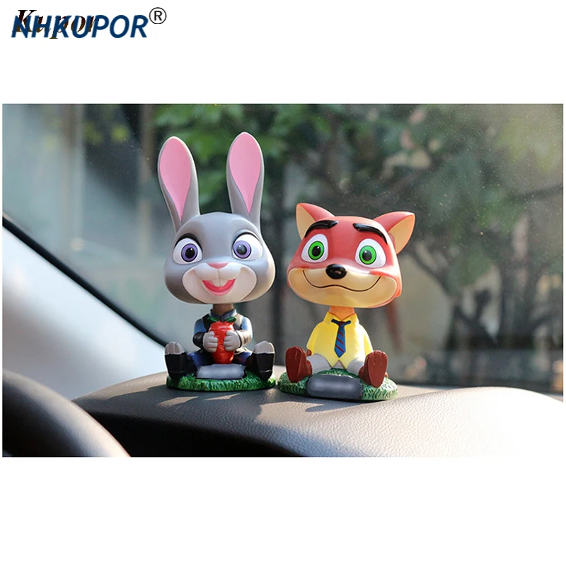 Новый мультфильм кролик лиса встряхнуть головой куклы автомобиля украшения