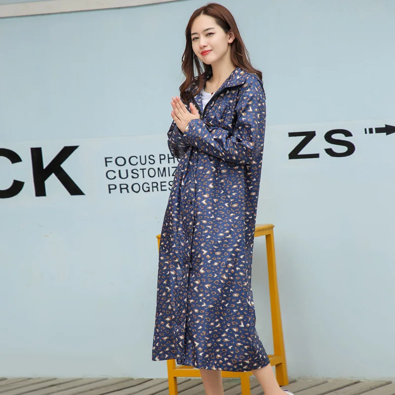 Длинный непромокаемый плащ для женщин женский плащ-светильник с капюшоном | Дом и