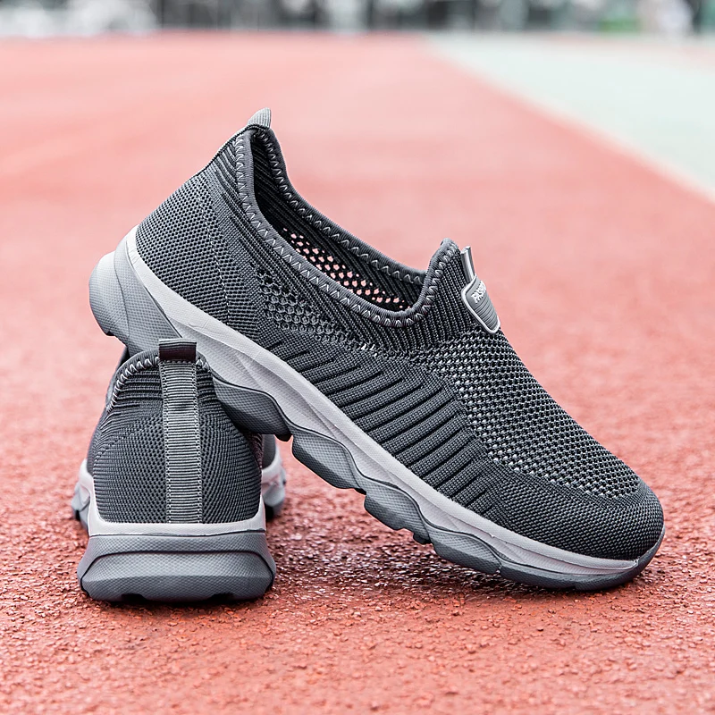 Мужская Вулканизированная обувь Лоферы Новинка 2020 года Модная летняя уличная