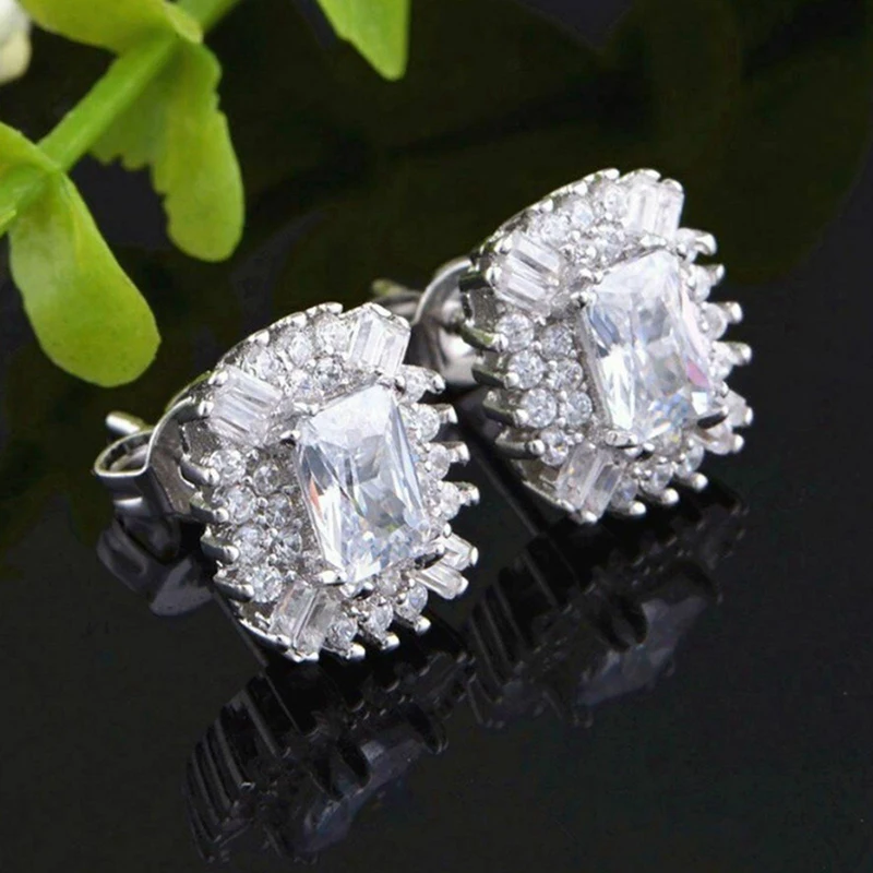 

New 1pair Luxury Copper Plated White Gold Full-set Zircon Earrings Exquisite Ladies Fashion Beautiful Stud Earrings 1.5cm