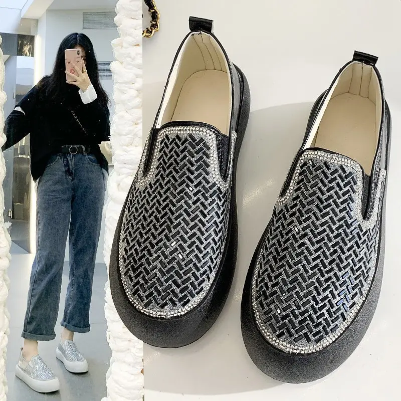 

Moccasin Shoes Slip-on Round Toe Crystal Casual Female Sneakers Dress Flats Women Moccasins Slip On Rhinestone New Summer PU Lac