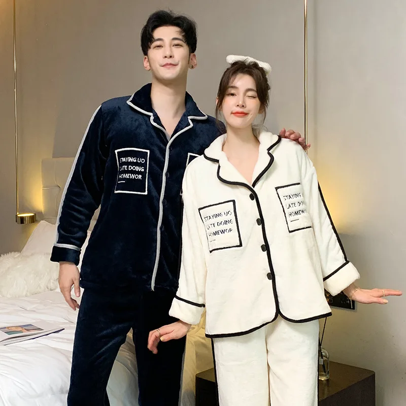 

Пижамный комплект из 2 предметов для пар, одежда для сна из кораллового флиса с надписью, кардиган с лацканами, пижама на пуговицах, Толстая т...