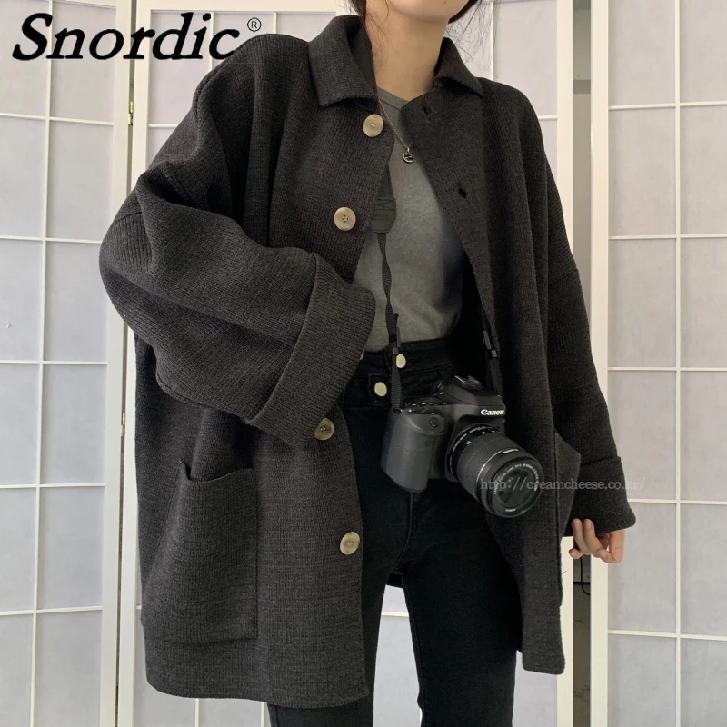

2021 Women Autumn Winter Knitted Oversized Cardigan Sweater Lapel Collar Single Breasted Straight Crochet Outerwear