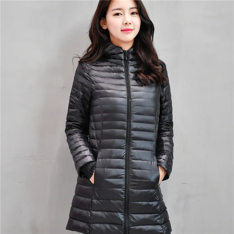 Женское пуховое пальто с капюшоном легкая парка на утином пуху базовая верхняя