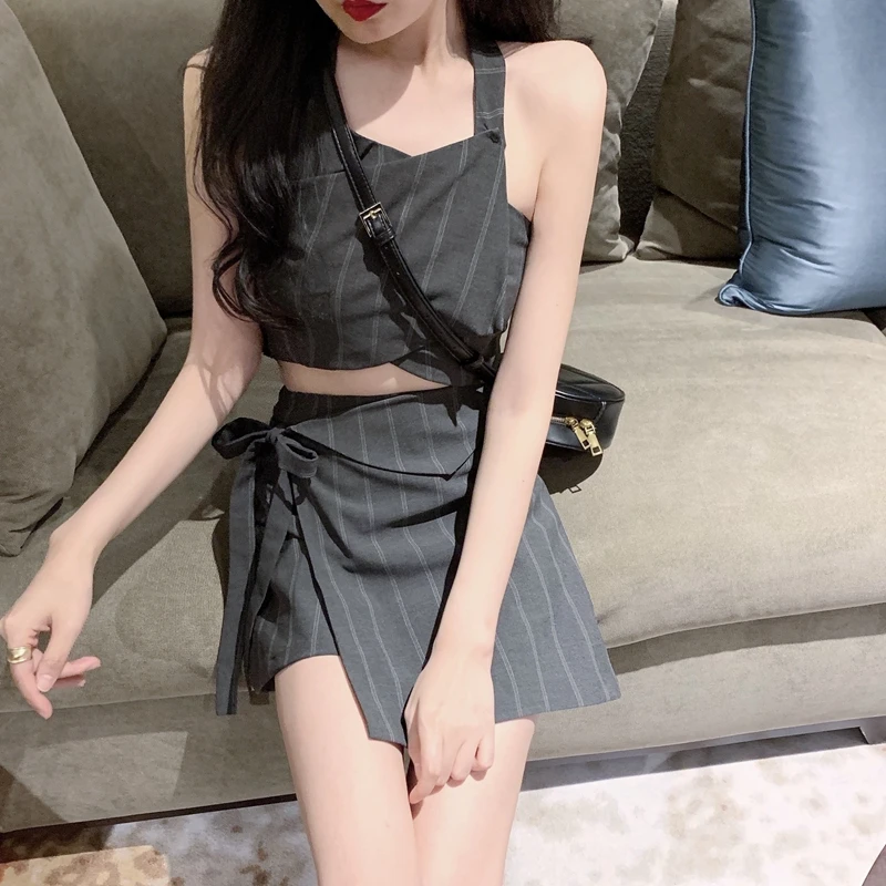 

2021 summer suit women's small camisole + design niche high waist skirt two-piece summer