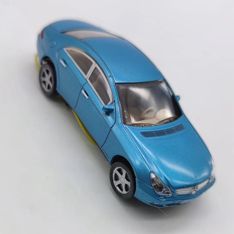 Модель автомобиля 9 см с 12 В светодиодными лампами пластиковая железная