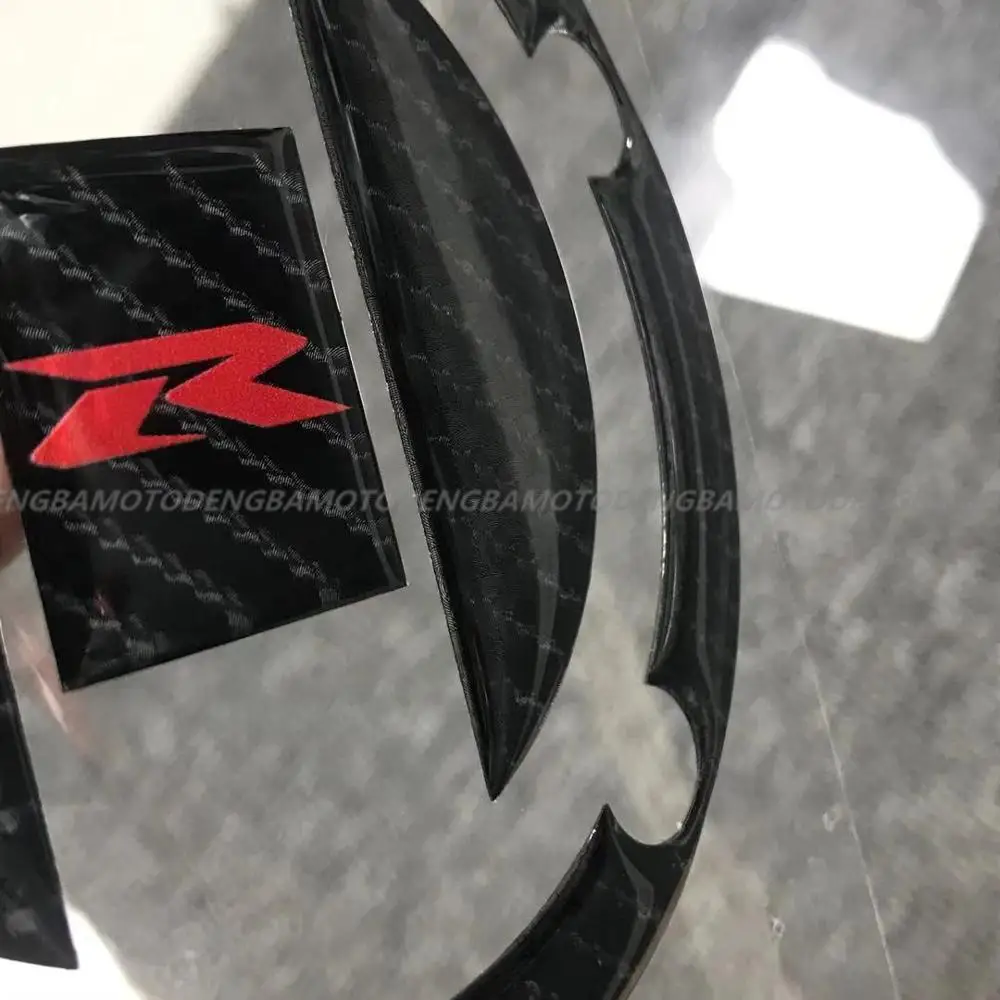 Бак мотоцикла Pad газа Кепки Стикеры подходит для Suzuki GSXR 600 750 1000 1300 Hayabusa SV650 K4 K5 K6 K7 K8 K9 K11