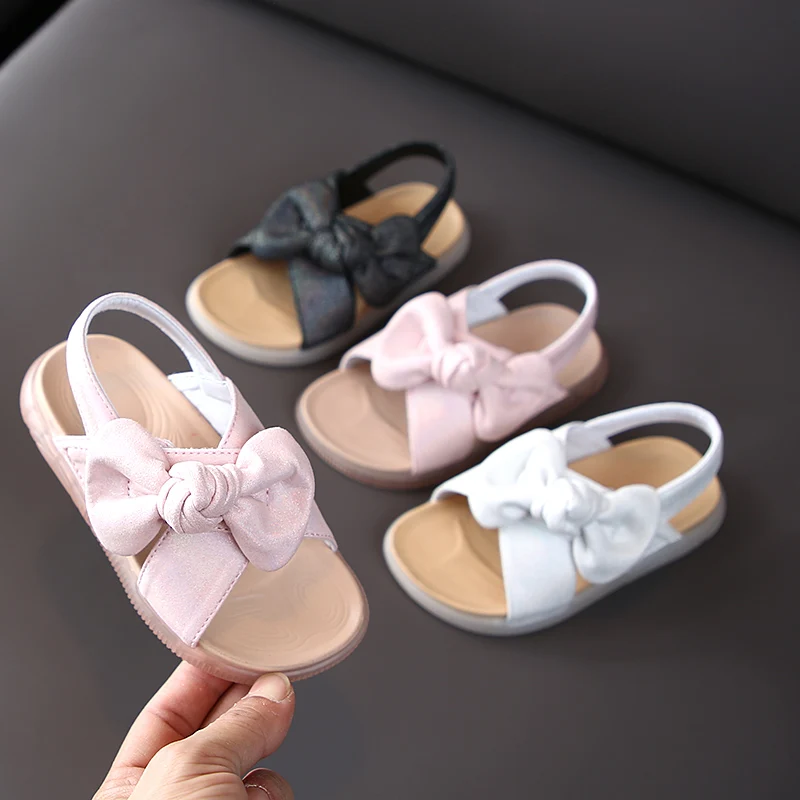 Милые сандалии для девочек с героями мультфильмов Новинка лета 2020 Корейская