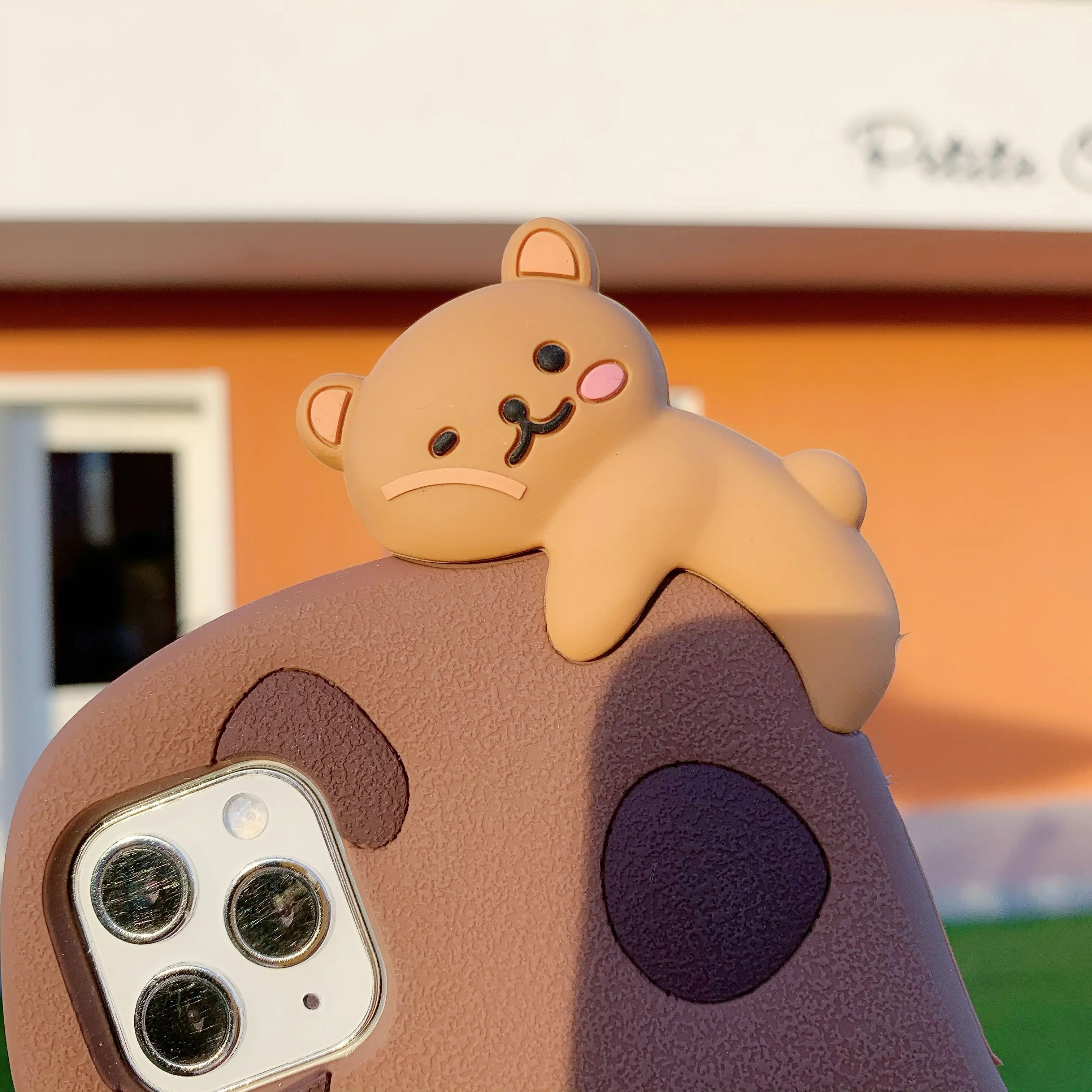 

Cute Cookie Bear Phone Case For iPhone12 PRO MAX 11 Pro Max 7 8 Plus X XR XS Max Silicone Back Cover With Lanyard Cartoon Funda