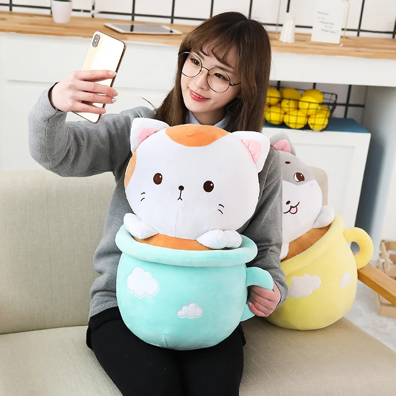 Candice guo cute plush toy lovely cartoon kitten funny cup cat soft stuffed cushion warm blanket kid birthday Christmas gift 1pc