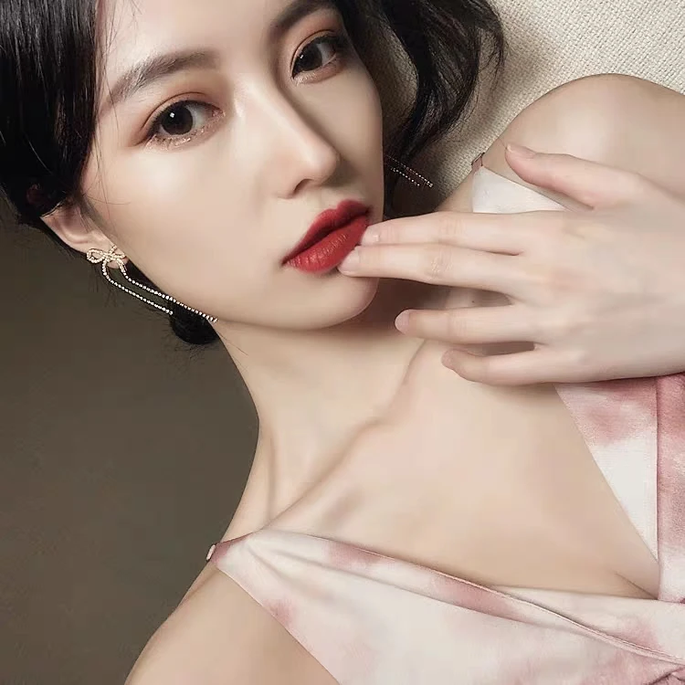 

New Simulated Pearl Fashion Korean Cute Crysta Bowknot Earrings Luxury Pearl Bridal Gold Earrings For Women Oorbellen Brincos