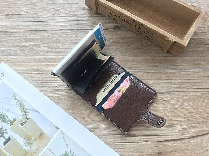 BYCOBECY, новинка, кнопка, кредитный держатель для карт, RFID Блокировка, минималистичный кошелек, всплывающий, защитный чехол для карт, тонкий Противоугонный держатель для ID