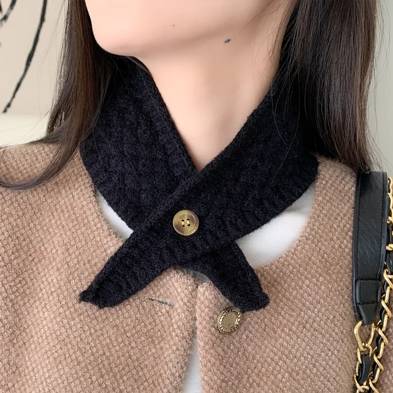 

Korean Women Knit Headband Wool Button Triangle Cross Fake Collar Neck Guard Warm Scarf Winter Protect Cervical Spine Shawl O74