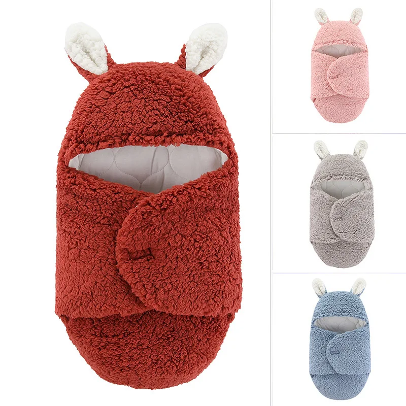 

Baby sleeping bag baby lamb plush sleeping bag thickened anti-shock autumn and winter newborn quilt swaddling quilt
