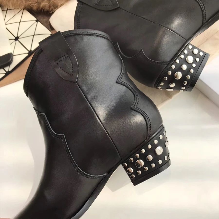 

Prova Perfetto Rivet Stud Chunky Heel Ankle Boots Women Pointed Toe Slip on Fashion Short Boots Black Real Leather Knight Boots