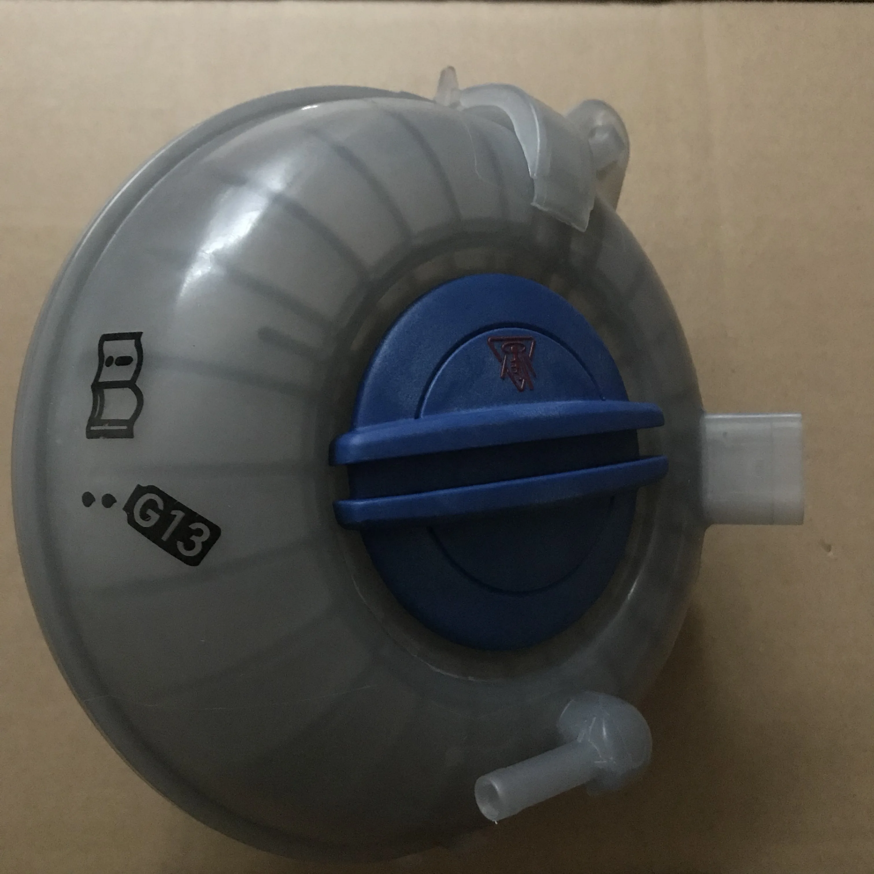 Резервуар для хранения охлаждающей жидкости VW Golf Sportvan E golf GTI AUDI A3 S3 Skoda Seat Leon|tank|tank