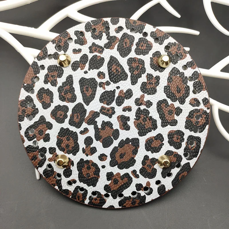 Высококачественная круглая кожаная нижняя часть с заклепками отверстиями для