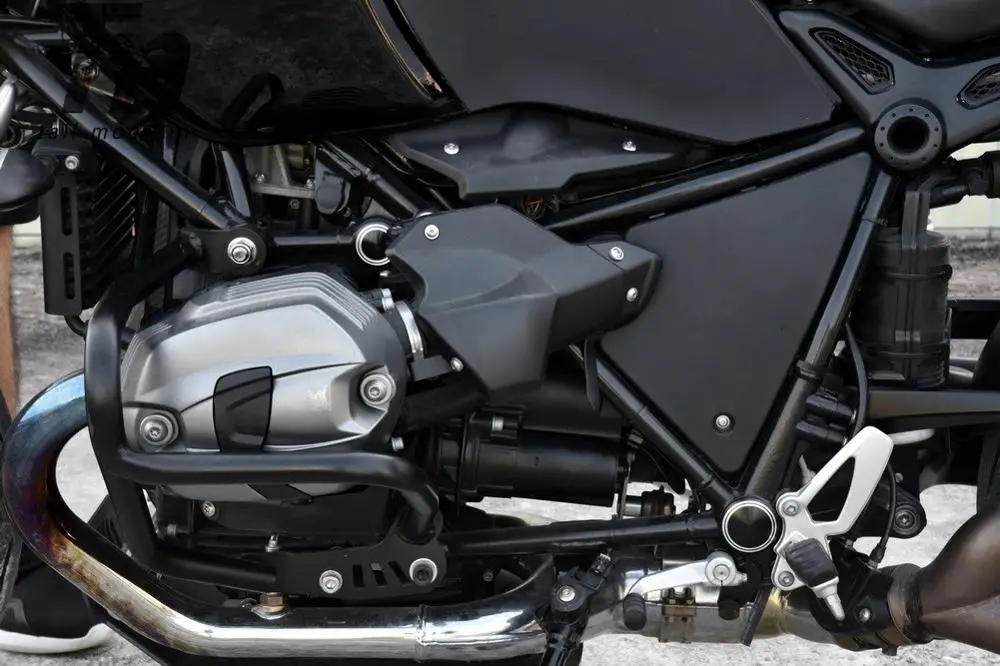 

For BMW R NINE T R9T R 9T RNINET 2013 2014 2015 2016 Motorcyle Dust Injection Engine Cylinder Head Cover Protector Shield Black