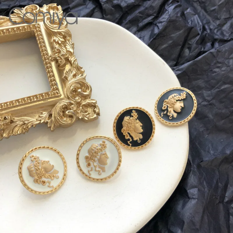 Женские серьги гвоздики с рисунком Comiya золотистые очаровательные подвески