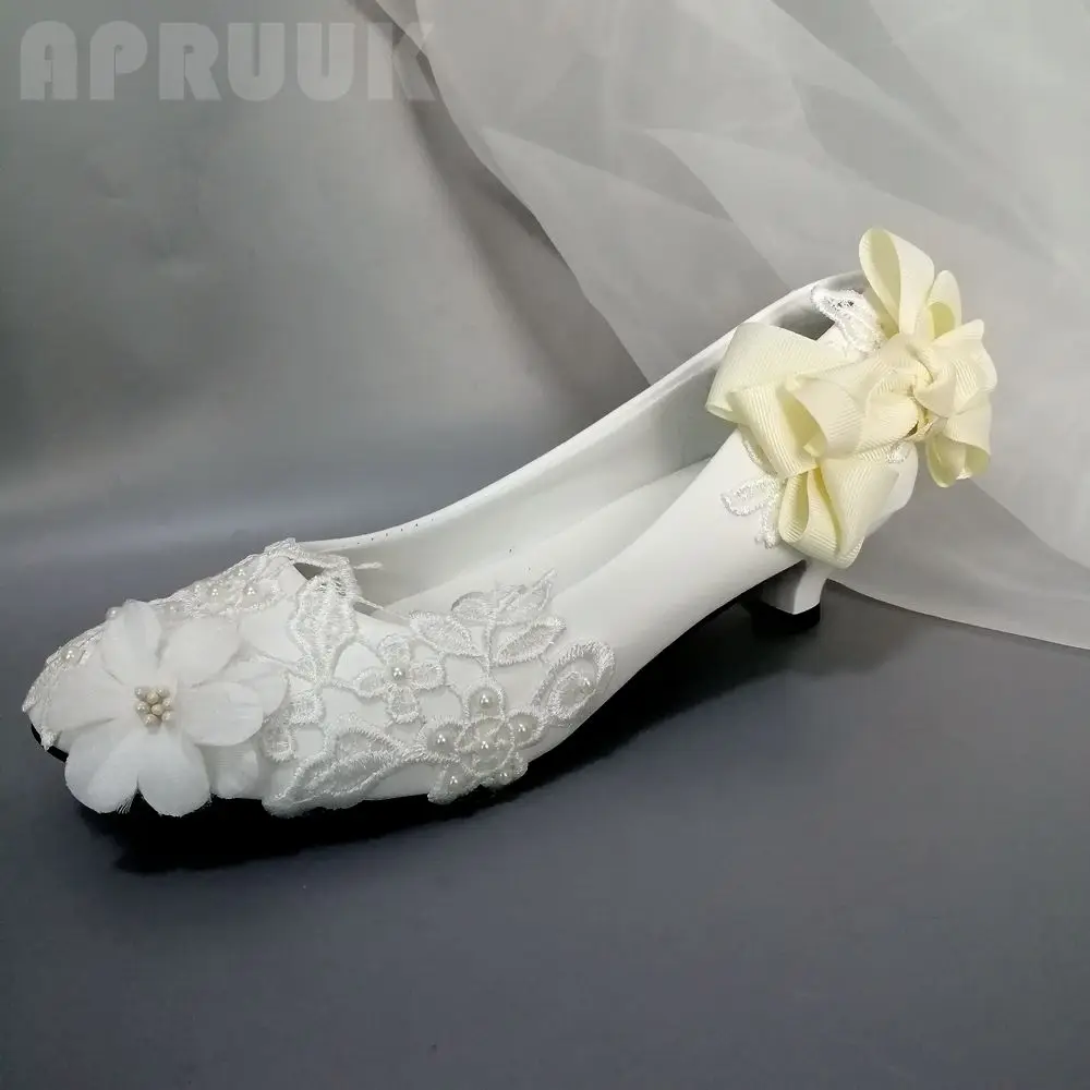 Женские свадебные туфли с жемчугом и кружевом | Обувь