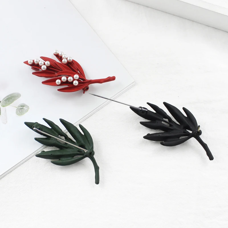 Botany 3 цвета ветки листья инкрустация круглые Броши с искусственным жемчугом для