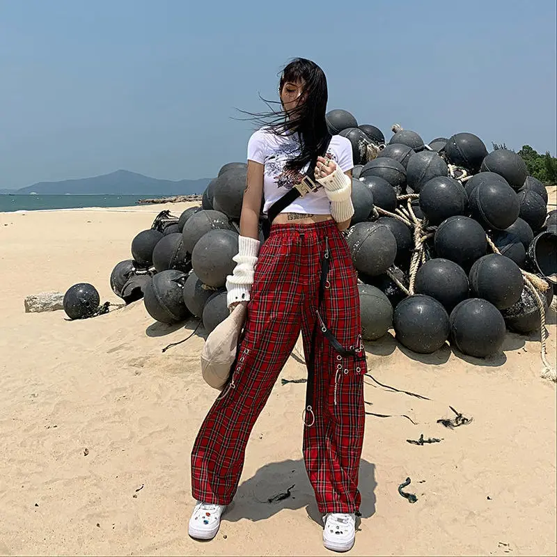 

Punk Chain Cargo Pants Women Harajuku Plaid Pants for Women Checkered Pants Streetwear 2000s Aesthetic Hip Hop E-girl
