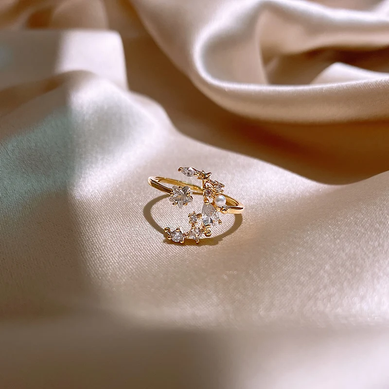 Женское кольцо из меди с цирконием wproduby