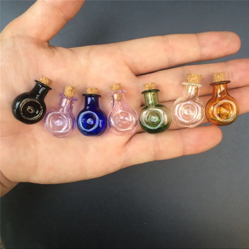 

70pcs Mini Glass Flask Bottles XO Jars With Cork Little Bottles Wedding Christmas Gift Tiny Jars Vials Mix 7Colors Free shipping