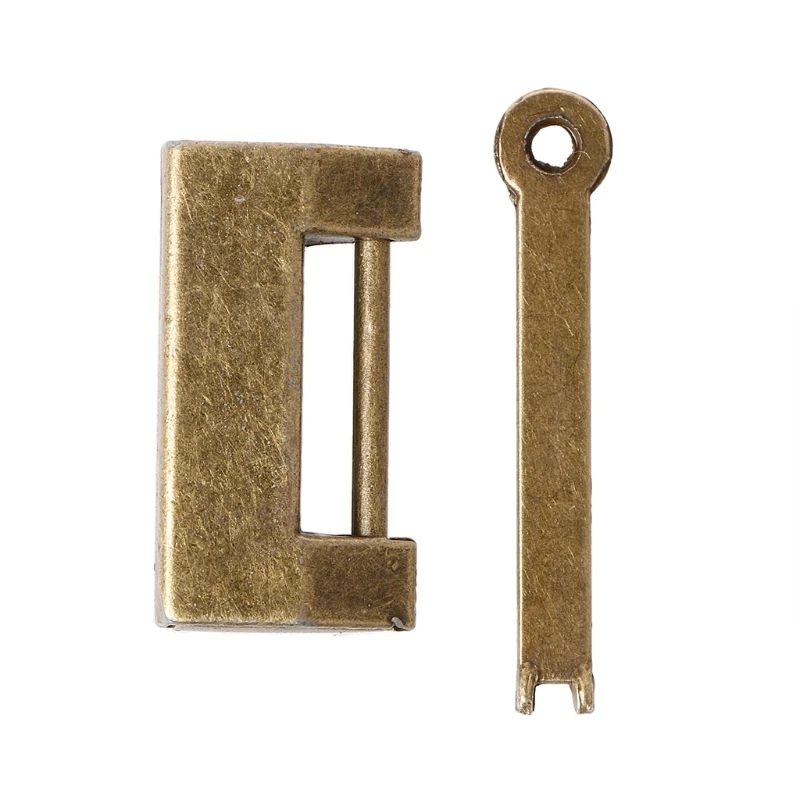 

Chinese Old Style Lock Vintage Brass Padlock Wedding Jewelry Box Catch With Key