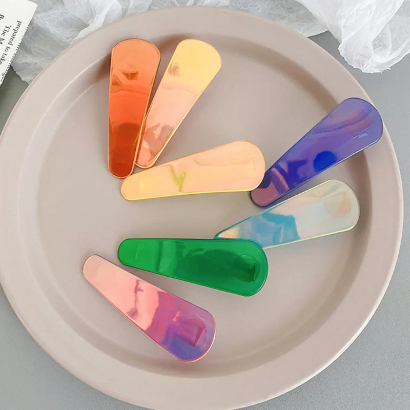 

DISCICI 2021 New Candy Color Cute Clip Simple Style Temperament Headdress Side Hairpin Hairpin Girl Side Clip Bangs Clip OH1921