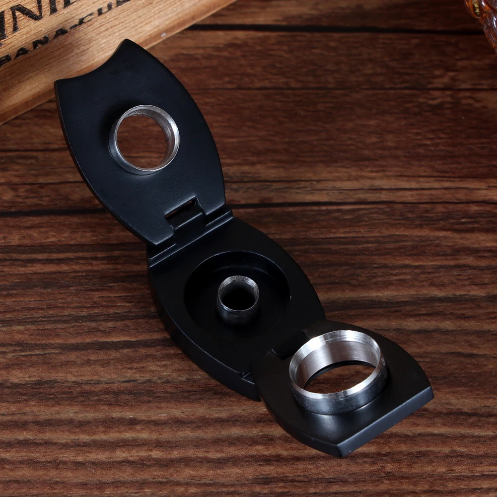

Galiner Cigar Cutter Punch 3 Diameter Pocket Cigar Puncher Cut Drill Draw Hole Portable Tobacco Cutting Gadgets
