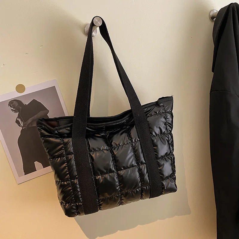 

Space Cotton Shoulder Crossbody Bag for Women Down Tote Messenger Bag Fashion Lady Handbag Luxury Designer Shopper Sac Bolsa