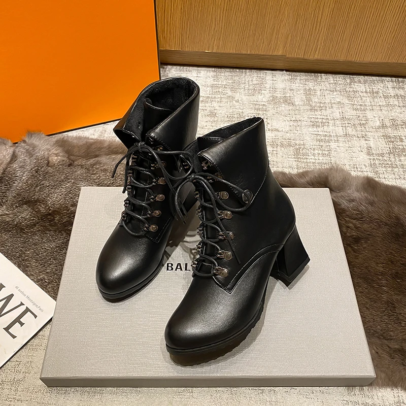 

Round Rivet Flanging Martin Boots Super High Thick Heel With Pointed Metal Round Hole Fashion British Style Female Ankle Boots