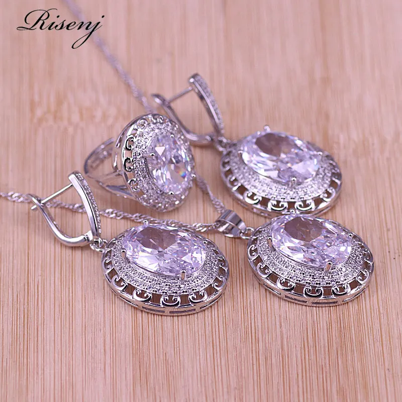 Большие белые носки с украшением в виде кристаллов и цирконами серебряные Цвет