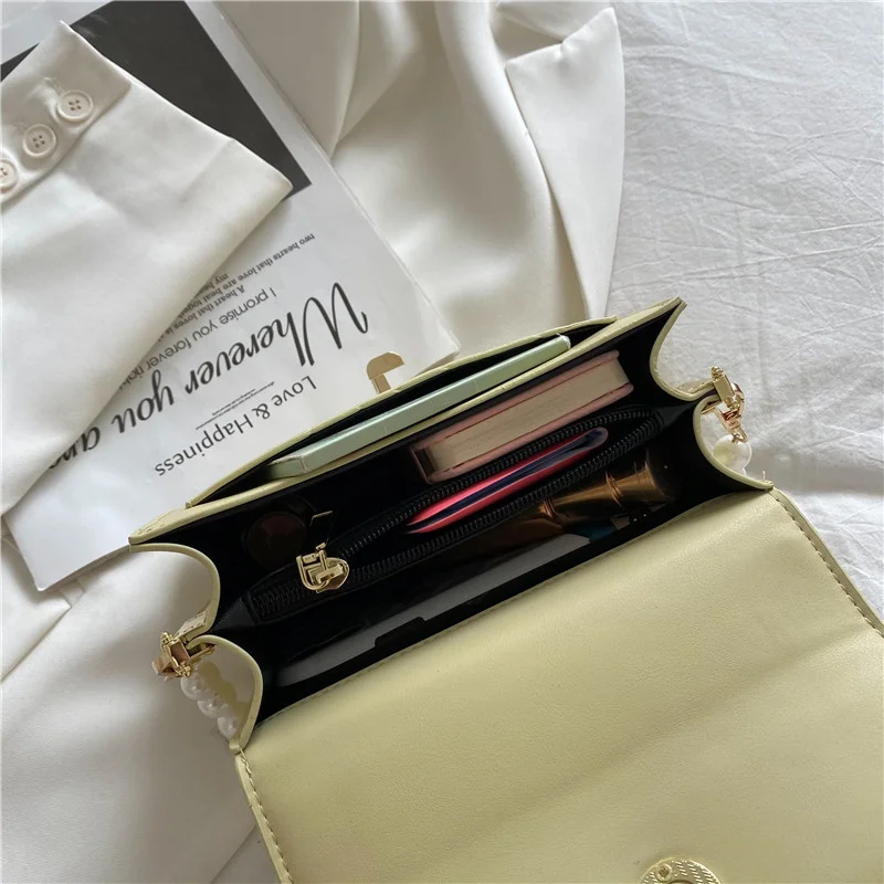 

Pearl Chain Crossbody Bags for Women Pu Leather Handbag Small Flap Messenger Bag Yellow Kawaii Pattern Female Shoulder Bag Bolsa