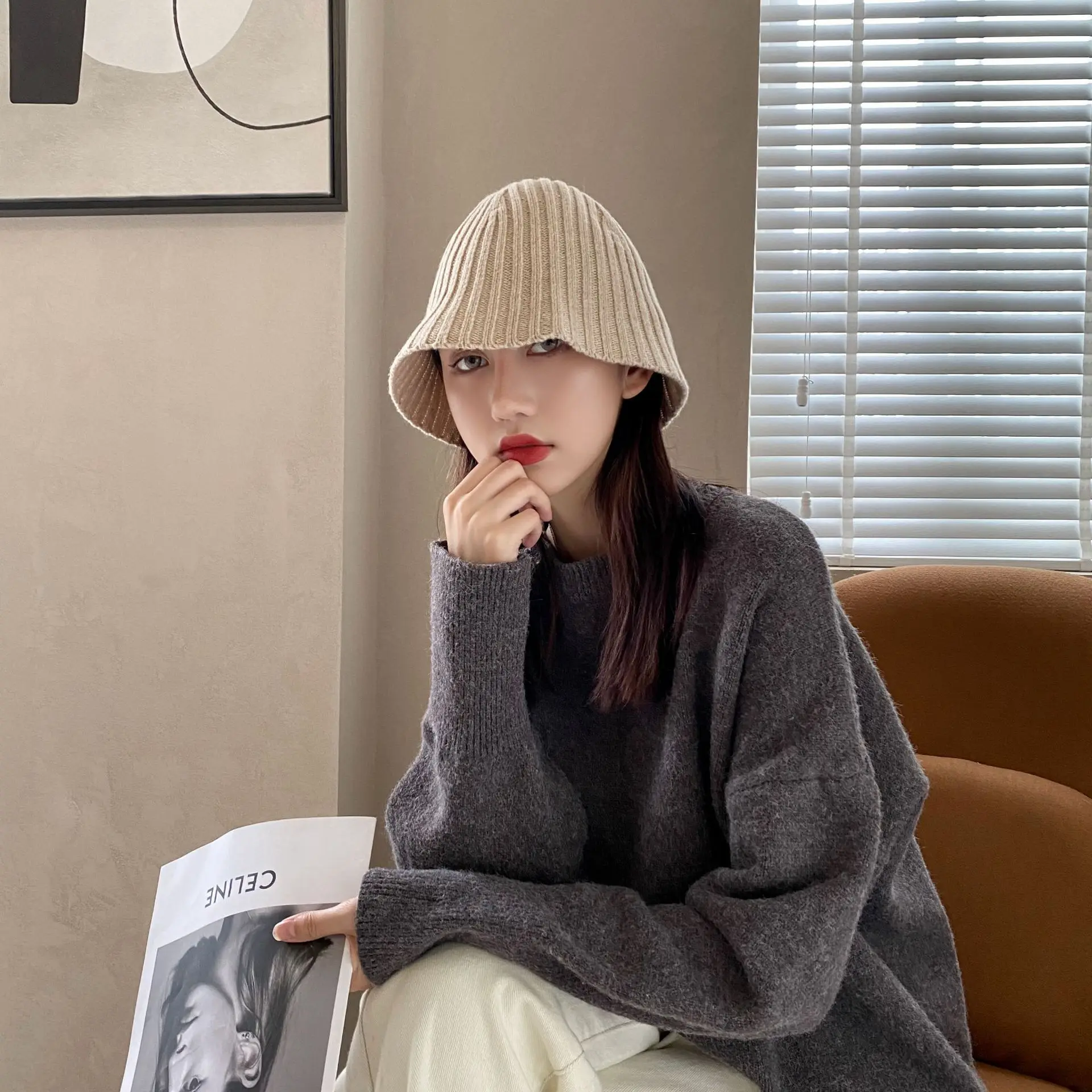 

2020 New Fashion Autumn Knitting Wool Pit Fisherman Hat Woman Winter Basin Hat Beggar Hat Version Yuppie Bucket Hat