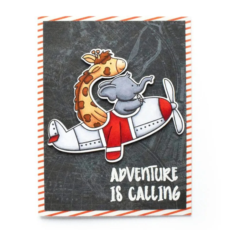 Смешанные изображения милых животных оленей медведя крокодила надписей