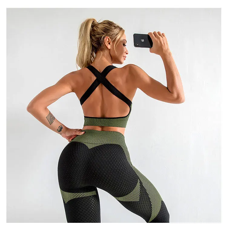 

Woman Seamless Yoga Bralette Cross Back Padded Shock Proof Breathable Quick Dry Running Camisole Gathering Slim Fit Sling Vest