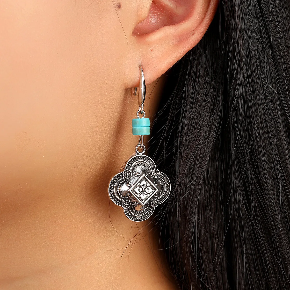 

Antique Silver Turquoise Cactus Bull Head Water Drop Earrings Western Ethnic Jewelry Geometric Celtic Knotwork Earring Wholesale