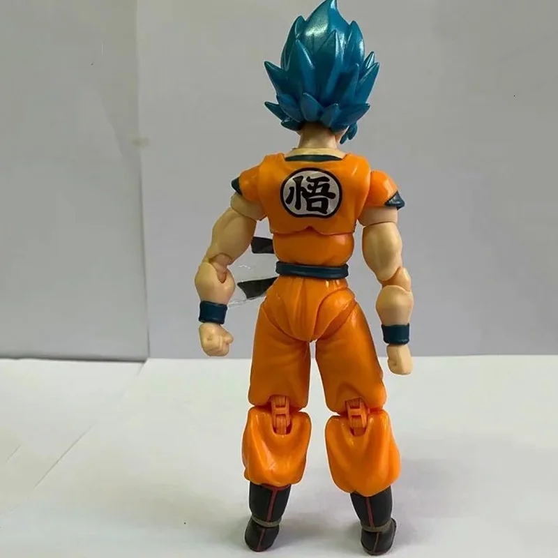 Фигурка героя Bandai Dragon Ball Z Сон Гоку Супер сайян подвижные голубые волосы DBZ аниме