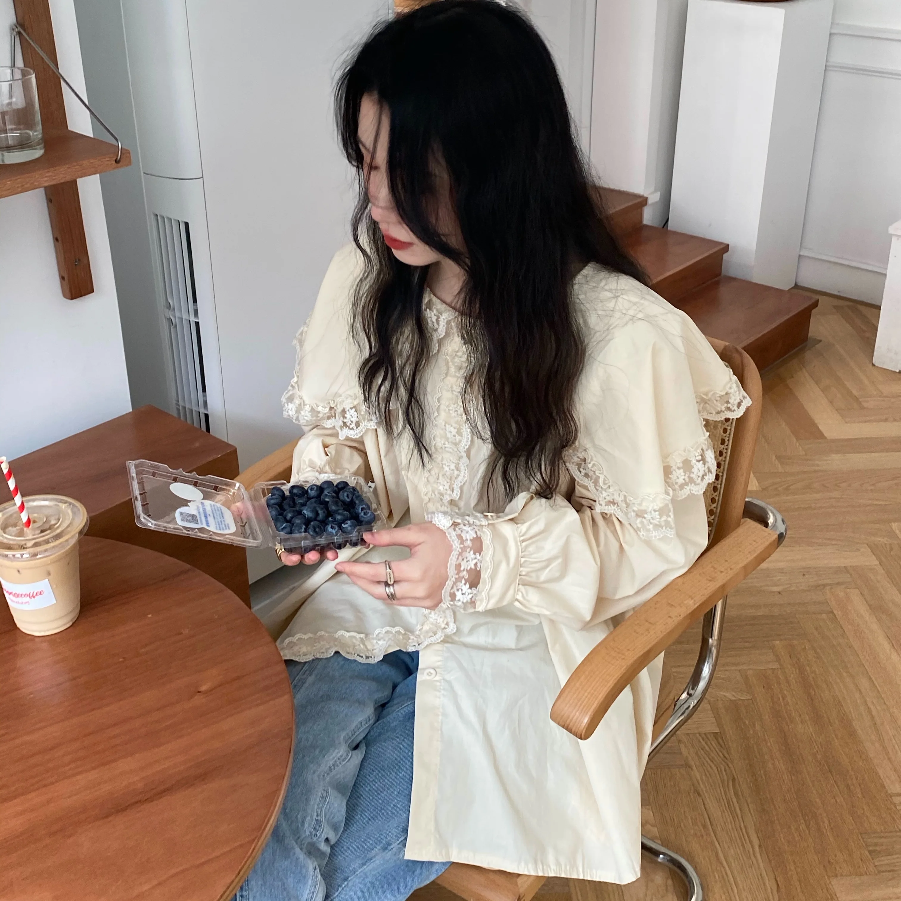 

Spring Korean Style Chic Retro Sweet Western Style Youthful-Looking Stitching Shirt Women's Lace Relaxed-Fit Doll Collar Shirt