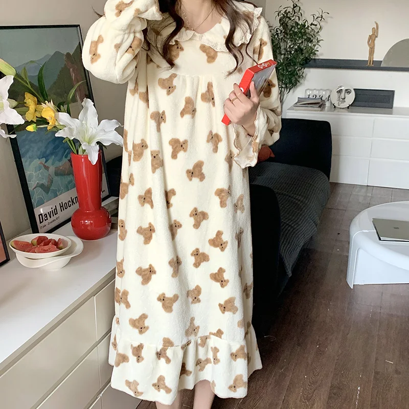 Kawaii Cartoon Bear Coral Fleece Nightgown Women Peter Pan Collar Long Sleepwear Loose Long Midi Nightdress Homewear