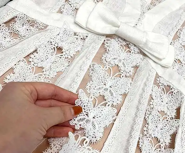 

2021 New arrive white lace butterfly women dress embroidery lace high waist summer runway bohemian patchwork boho vestidos