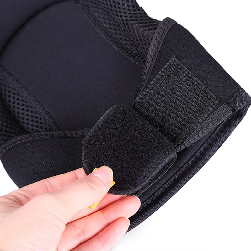 

Professional Outdoor Adjustable Fix3 Accessories Knee EVA Padding Engineering Pads with Heavy Duty Silicone Work Knee Protector