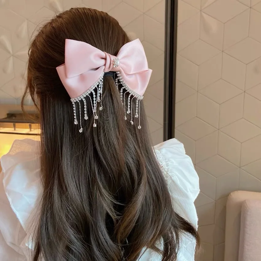 

Новая цепь кисточкой жемчужный бант заколка для волос супер фея боковой зажим пружинный зажим шпильки нарисованной длинноволосой девочкой...