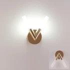 Металлическая светодиодная настенная лампа Victory, простой современный светильник с V-образным светодиодный резом для спальни, фойе, столовой, коридора