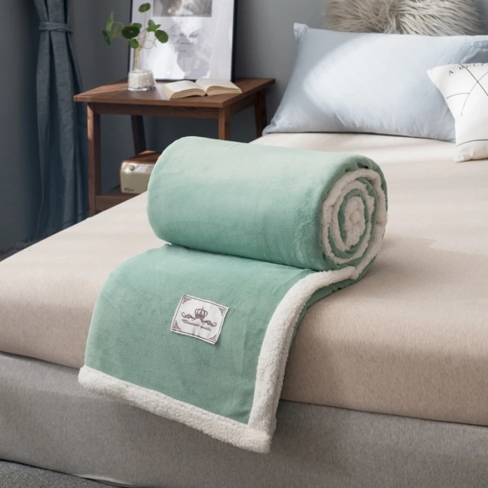 Adult Blanket Bedspread Plaid on the bed Winter Blankets for Sofas Decorative Flannel Soft Cozy Bedsheet Home Textile Gifts | Дом и сад