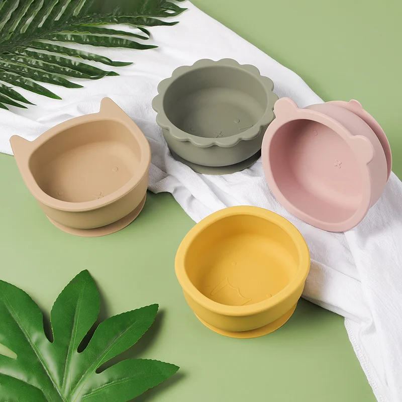 

Personalized Dining Appliance For Children Cartoon Animal Feeding Bowl Newborn Waterproof Dishes Plates Soft Silicone Baby Stuff