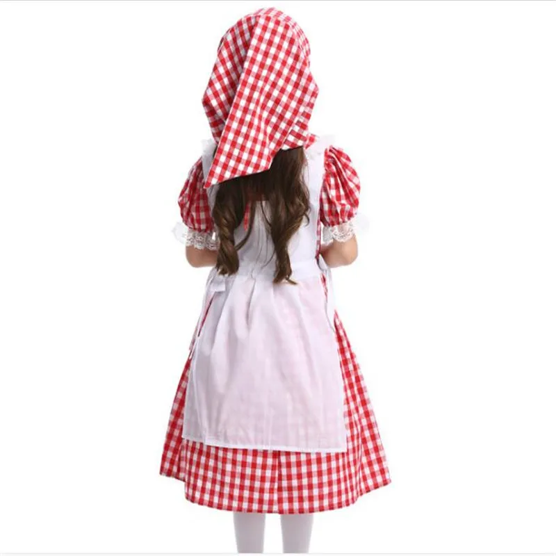 Девочка Германия Бавария фестиваль пива Октоберфест рабочая одежда