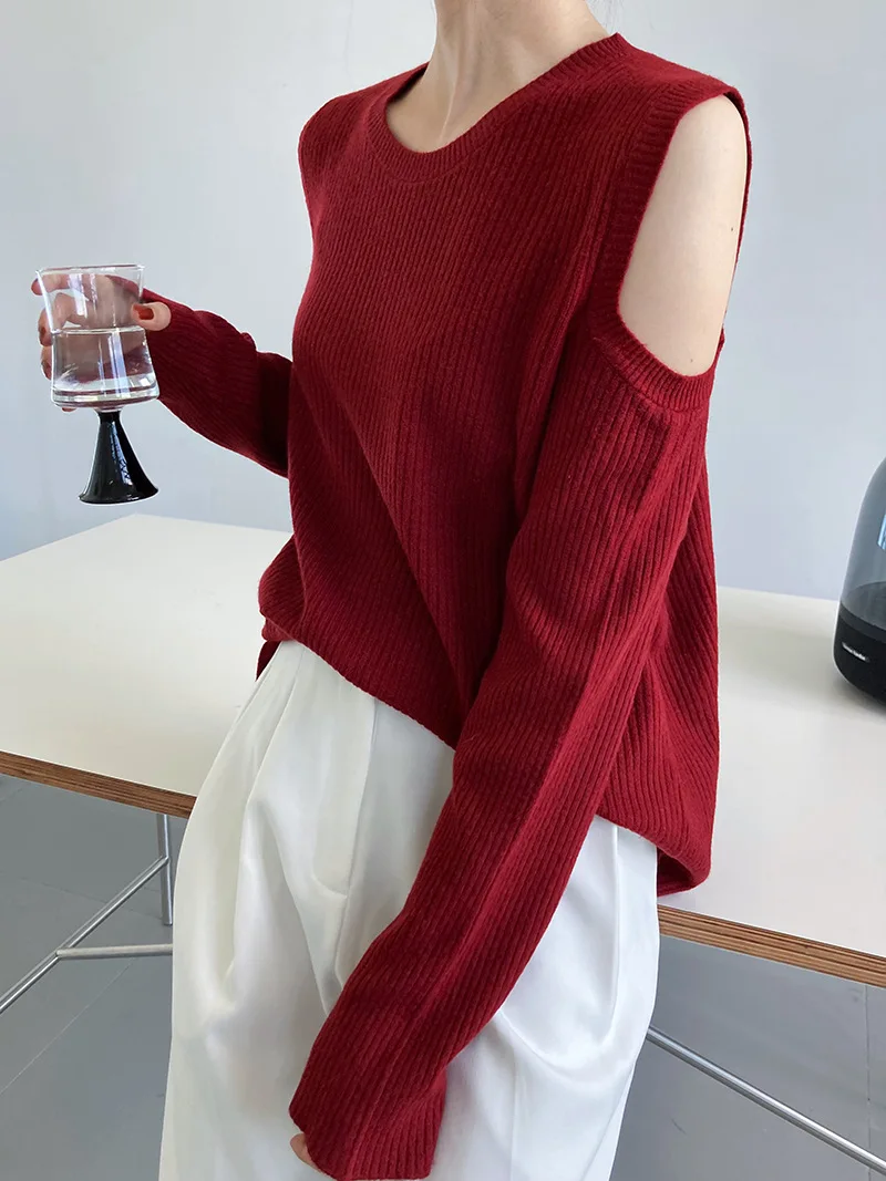 

LVOWE Sexy Long-Sleeve Hollow Out-Of-The-Shoulder Knitted Pullover, Light Mature Design, Fashionable Thin Sweater Women